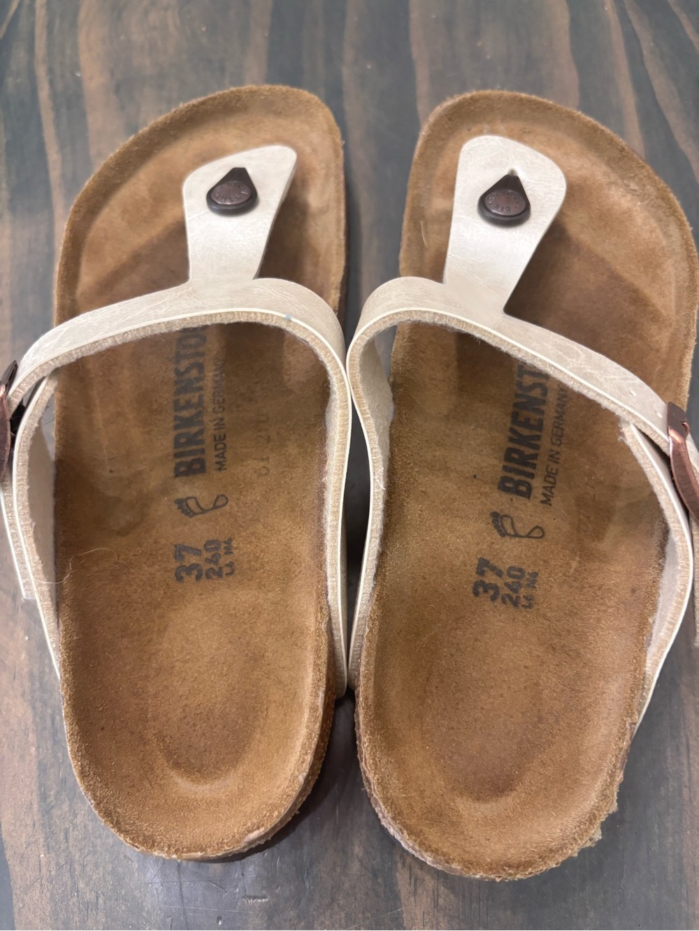 Birkenstock Gizeh Sandal - Picture 2 of 7